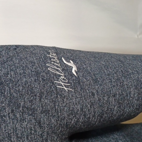 HOLLISTER LEGGINS SIZE M IN A BEAUTIFUL GRAY - Picture 2 of 5